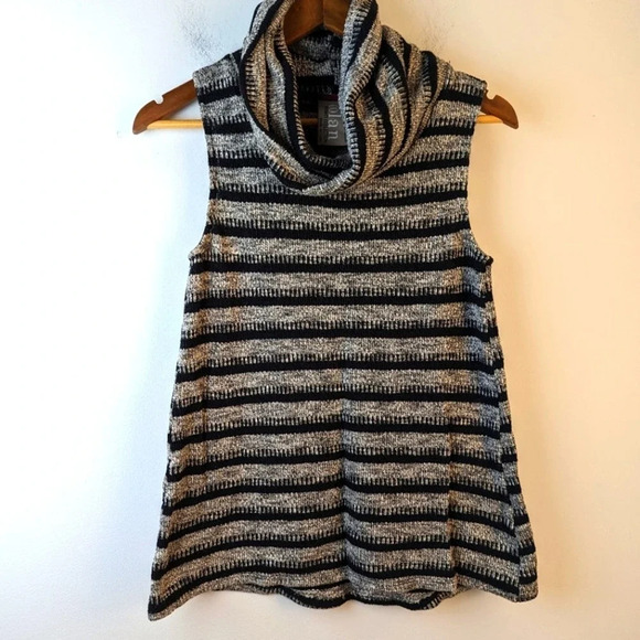 Anthropology Dolan Sweater - XS - Picture 2 of 8